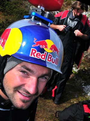 Jokke Sommer med Making View's 360 graders kamera festet til hjelmen. FOTO: MAKING VIEW AS